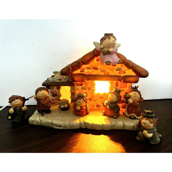 Other - Nativity Set Lighted 8 Pcs. Baby Jesus, Mary, Joseph, Shepherd, Wise Men Kings